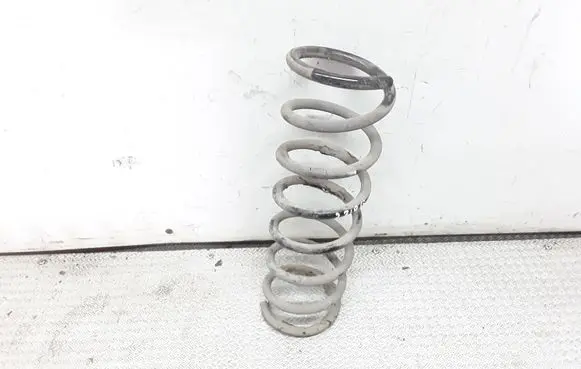 Mazda 3 I Rear coil spring