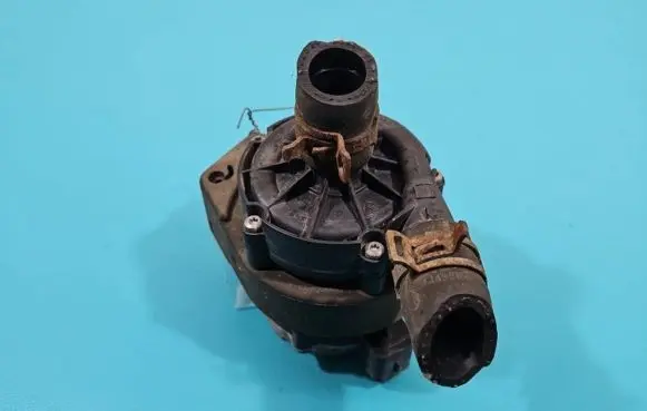 Renault Trafic III (X82) Electric auxiliary coolant/water pump 0392024097 IMPRK1370139