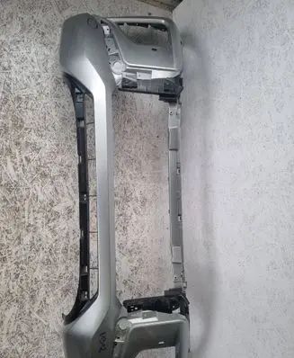 Mitsubishi L200 Front bumper 6400j790zz