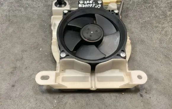 Lexus GS 300 350 430 450H Air conditioning (A/C) fan (condenser) 8586730010