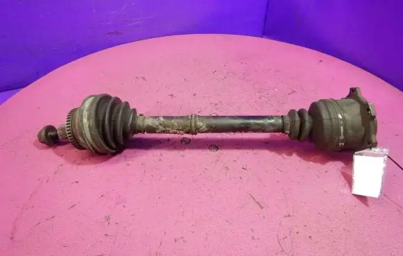 Audi A8 S8 D2 4D Front driveshaft 4D0407272S