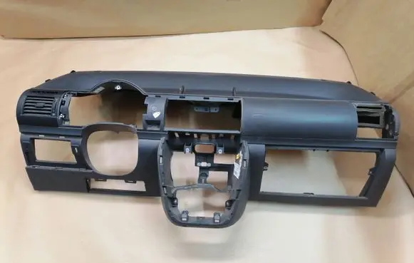 Volkswagen Fox Dashboard 5Z0857051C 5Z0857003C