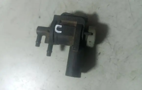 Skoda Octavia Mk1 (1U) Turbo solenoid valve 1J0906283C