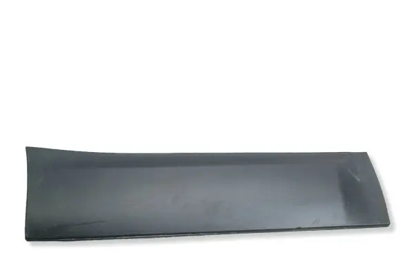 Nissan Qashqai+2 Rear door trim (molding) 82870BR11A N32L