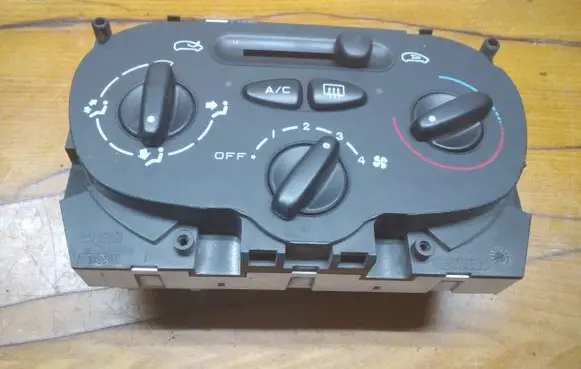Peugeot 206 Climate control unit BEHR99210