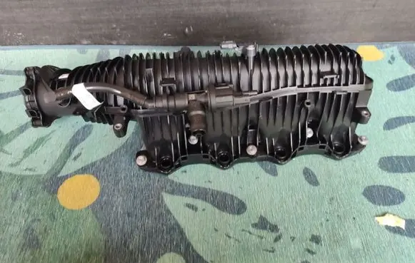 BMW 6 F06 Gran coupe Intake manifold valve actuator/motor 5A43708