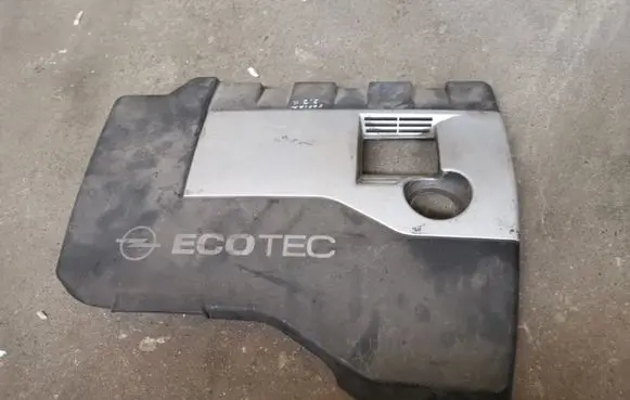 Opel Zafira A Engine cover (trim) 90537947