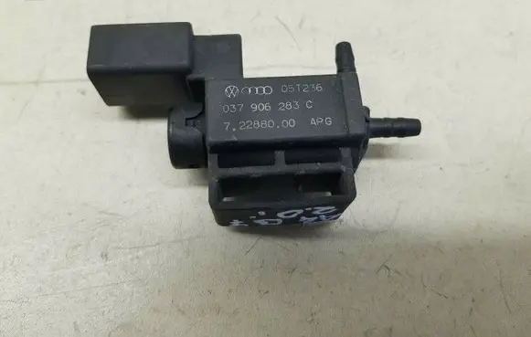 Audi A4 S4 B7 8E 8H Vacuum valve 037906283C nr6785
