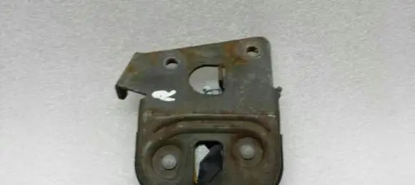 BMW M5 Seat back rest lock catch 7112863