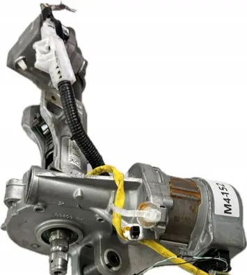 Toyota Auris 150 Steering wheel axle 45250