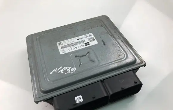 Seat Toledo IV (NH) Engine control unit/module ECU 03F906070JP