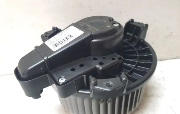 Toyota Avensis T270 Heater fan/blower AV2727008105