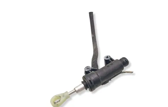 BMW 3 E90 E91 Clutch master cylinder 21526773670