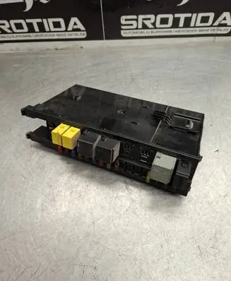 Mercedes-Benz C W203 Comfort/convenience module 2035452401 5DK00848641