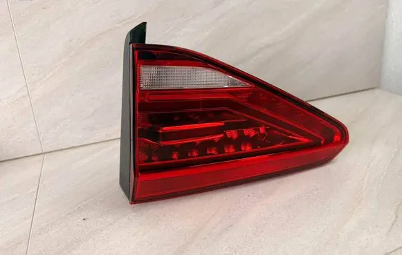 Volkswagen Touran III Tailgate rear/tail lights 5TA945308