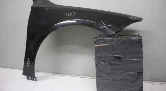 Mercedes-Benz A W177 Fender mounting bracket