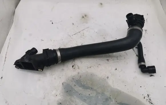 BMW 1 E81 E87 Engine coolant pipe/hose NOCODE