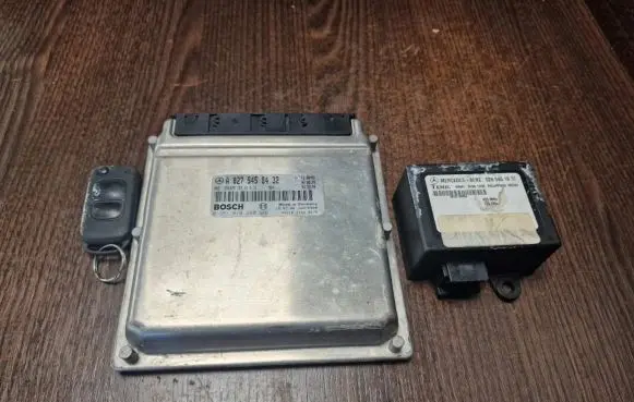 Mercedes-Benz Sprinter W901 W902 W903 W904 Engine control unit/module 0275458432 0281010280