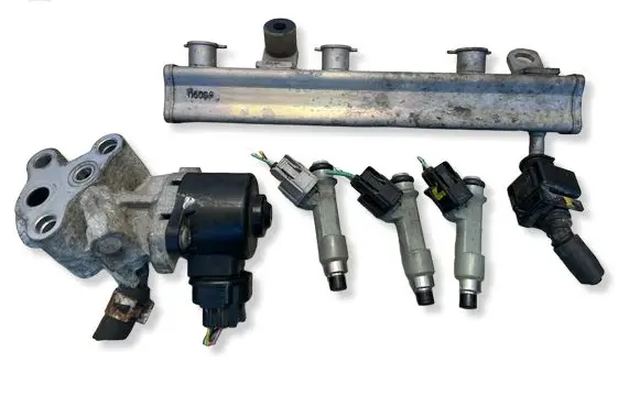 Toyota Aygo AB40 Fuel main line pipe 2325000030 228062629