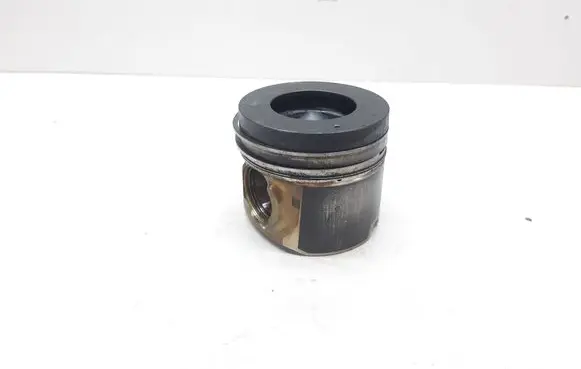 BMW X5 E70 Piston 84L110