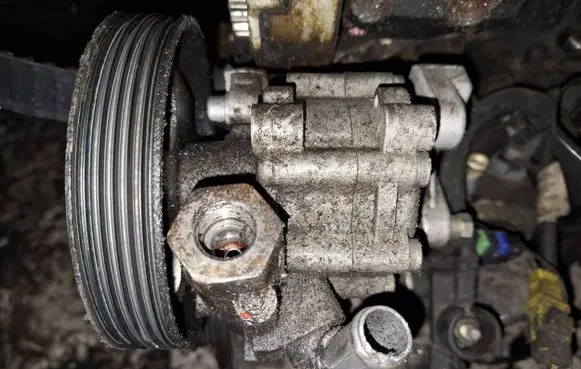 Peugeot 607 Power steering pump 9640886480 9637000880