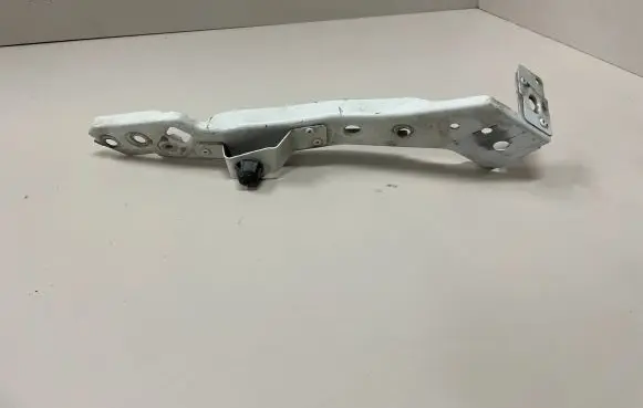 Renault Megane III Headlight/headlamp mounting bracket 6251306D