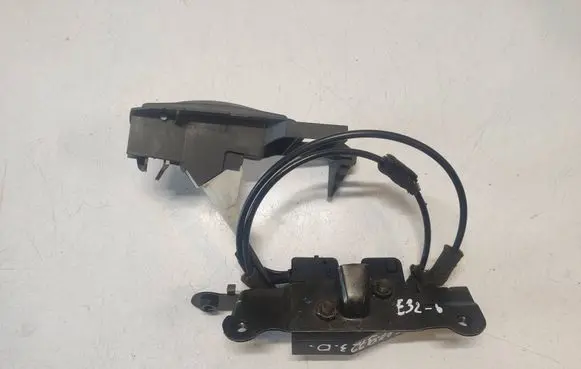 Volvo S60 Seat back rest lock catch 9188721