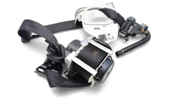 Jaguar XE Front seatbelt GX73-611B08-CD 626815700 GX73-611B08-CD8PVJ
