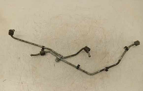 Audi A6 S6 C6 4F Fuel injector supply line/pipe