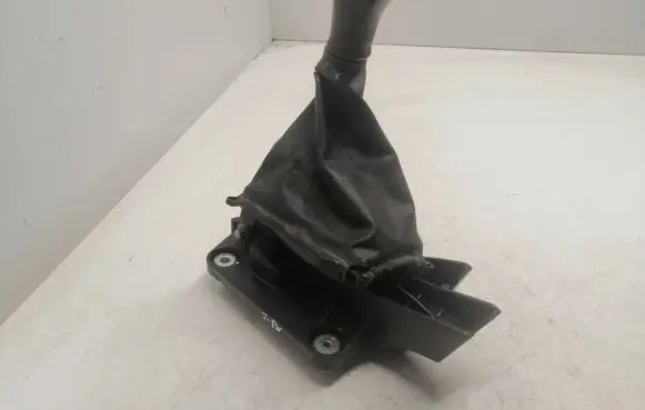 Mazda 3 I Gear shifter/selector 8127025200 MAZD0KA0431
