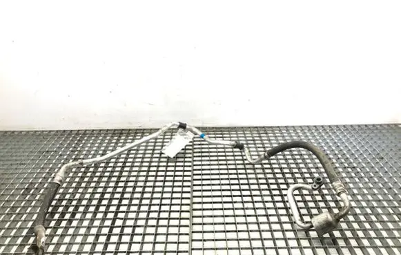 KIA Sportage Air conditioning (A/C) pipe/hose 