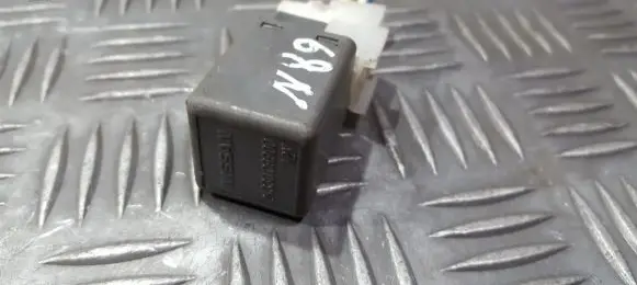 Nissan Almera N16 Other relay 24330C9900