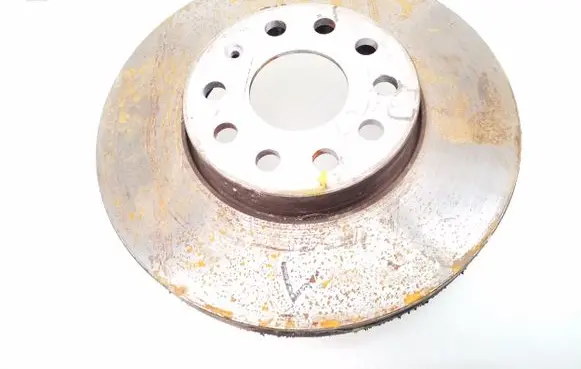 Audi Q2 - Front brake disc