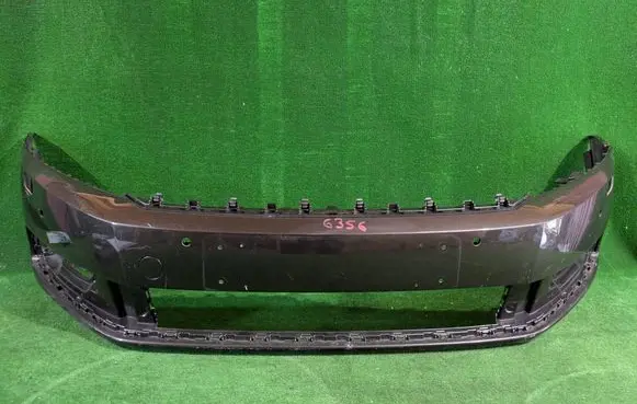 Volkswagen PASSAT B7 Front bumper