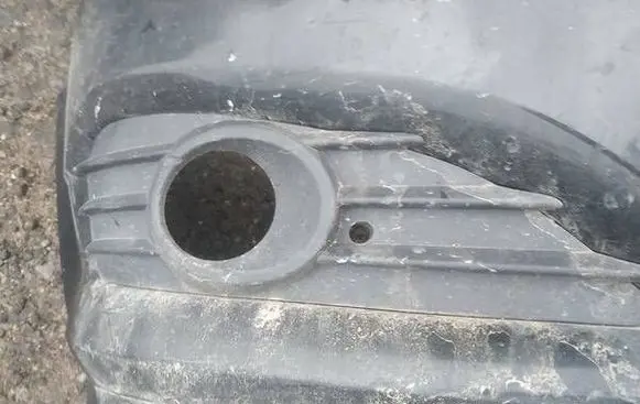 Opel Astra H Front bumper lower grill