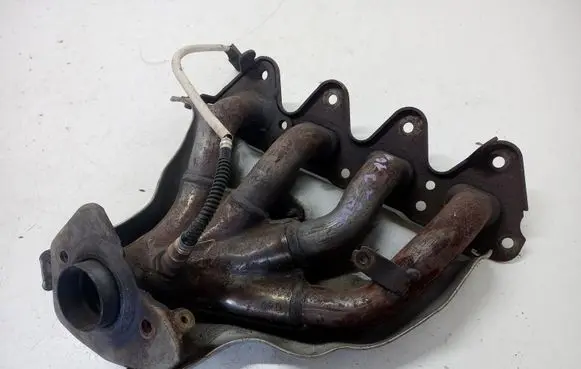 Renault Megane III Exhaust manifold 8200487350