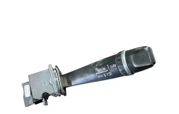 Volvo S60 Indicator stalk 30798526