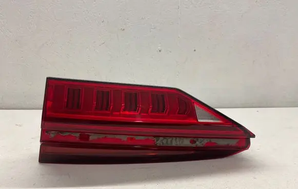 Audi A6 S6 C8 4K Tailgate rear/tail lights 4K5945094 644000 A046318