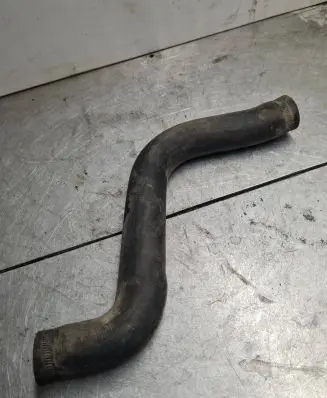 Audi A6 S6 C5 4B Engine coolant pipe/hose 107121101C