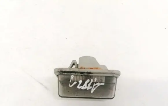 Toyota Avensis T250 Number plate light E1001479 0555