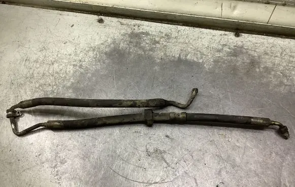 Power steering hose/pipe/line