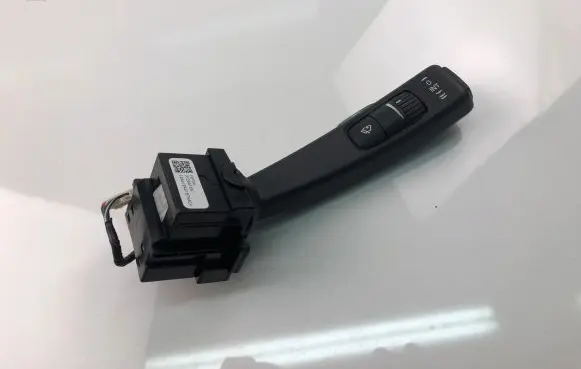 Volvo S60 Indicator stalk 31264165