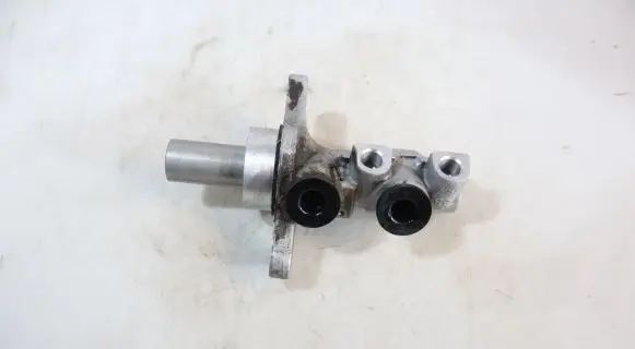 Peugeot Partner Master brake cylinder