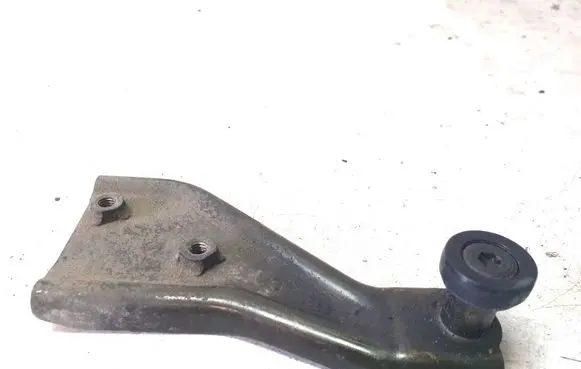 Mazda 5 Sliding door middle roller runner 