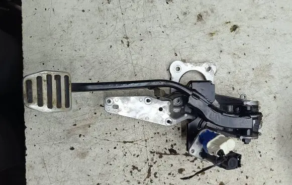 Volvo XC60 Brake pedal 31290373 11750P07