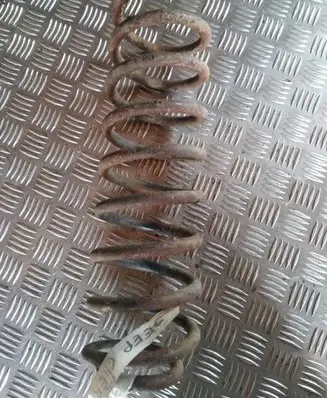 Jeep Grand Cherokee Front coil spring