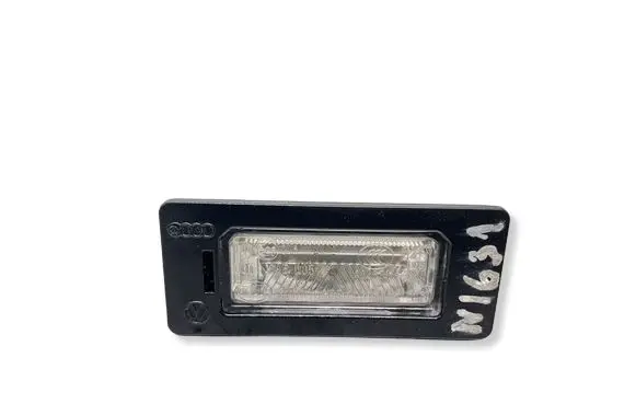 Skoda Fabia Mk2 (5J) Number plate light 8T0943021