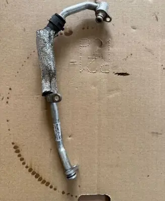 Audi SQ7 Coolant pipe/hose 057121497G 29042016