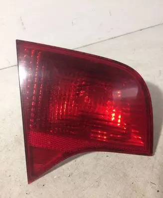 Audi A4 S4 B7 8E 8H Tailgate rear/tail lights 8E5945093A