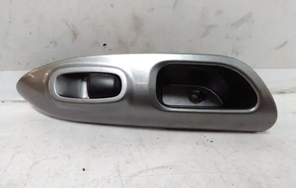 Nissan Juke I F15 Electric window control switch 829601KA2A 1531KL 254111KE0A